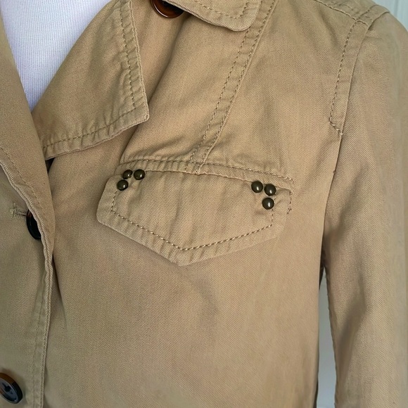 Banana Republic Beige Utility Jacket - Picture 4 of 10